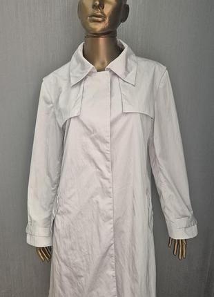 Плащ бренда elegance paris