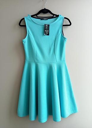 Нова сукня від quiz