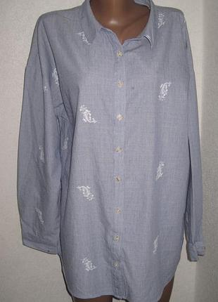 Блакитна бавовняна сорочка з вишивкою некст розмір 18 оверсайз