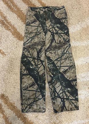 Джинси у стилі military