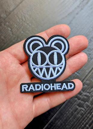 Музична термонашивка на одяг radiohead нашивка радіохед патч thom yorke том йорк modified bear