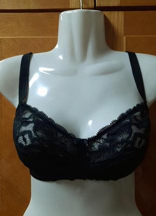 Красивий м'який бюстгалтер з мереживом без кісточок  р.34 d 75 d marks & spencer , без поролону