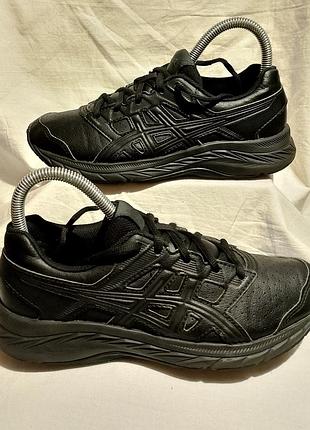 Кроссовки asics.