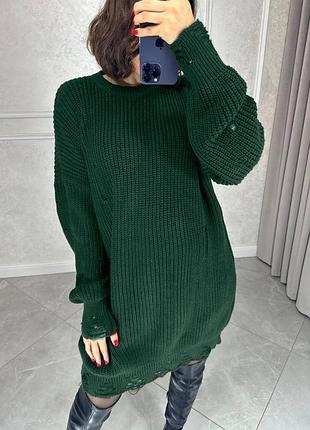 Женское вязаное платье свободного кроя