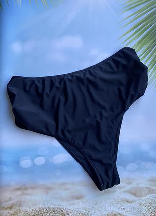 Жіночі чорні плавки можна для вагітних