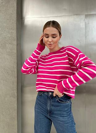 Женский свитер и полоску