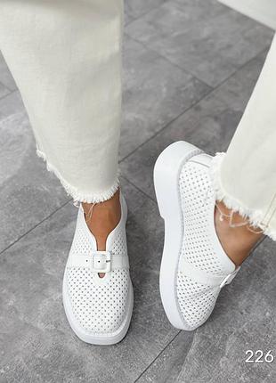 Туфли michele цвет: белый материал: натуральная кожа, без перфорации