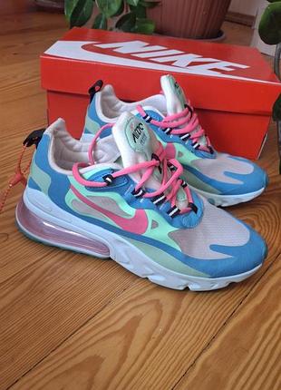 Женские кроссовки nike 270 react, очень яркие и удобные кроссы