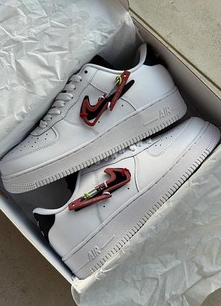 Кросівки nike air force 1 '07 prm mousqueton swoosh rouge dh7579-100 pour