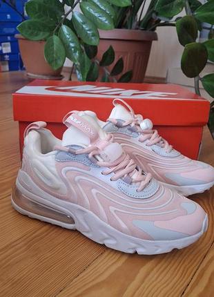 Женские кроссовки nike 270 react, sale оставшийся пар