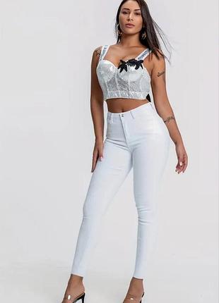 Джинсы женские l, белые.