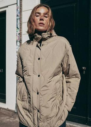 Куртка жіноча бежева стьобана zara new