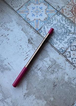 Карандаш для губ kiko milano