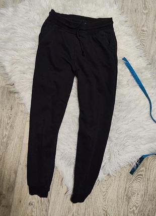 Брюки теплые на рост 140-146 см