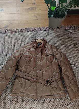 Красива курточка