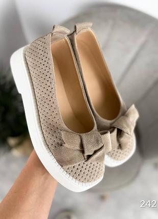 Туфли demmi цвет: бежевый материал : натуральная замша, без перфорации