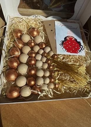 Ялинкові прикраси ручної роботи