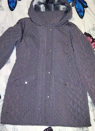 Куртка демі нова