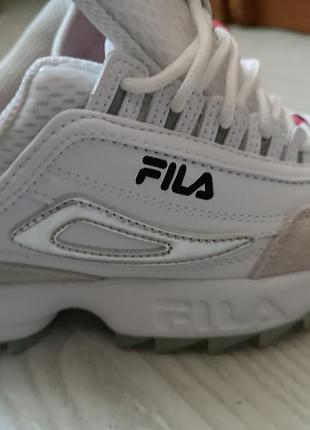 Продам оригинальные женские кроссовки fila 36 размер