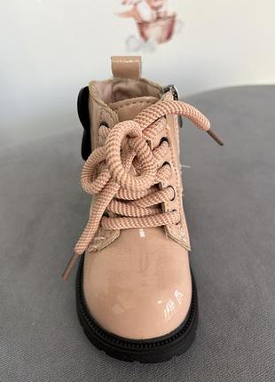 Ботинки для дівчинки