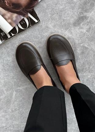 Легкі мʼякі лофери анатомічної форми шкіряні коричневі шоколадні жіночі осінь весна