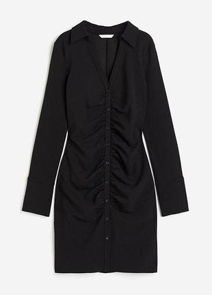 Чорна коротка приталена сукня сорочка на ґудзиках з довгим рукавом h&m