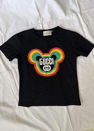 Футболка жіноча розмір s