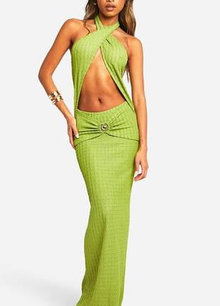 Платье макси салатовое, вокруг шеи, вязаное