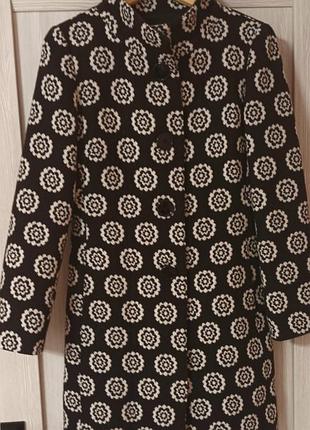 Невероятное итальянское легкое пальто на теплую осень р.44/46