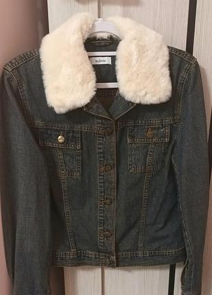 Джинсовка с меховым воротничком р.46/48