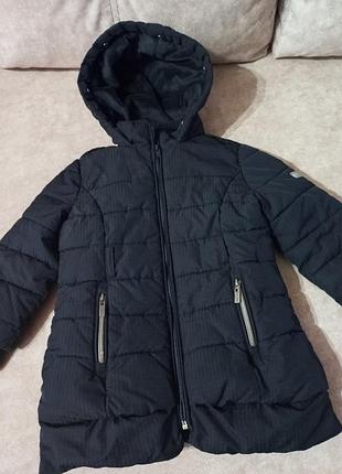 Куртка на 4-5 лет