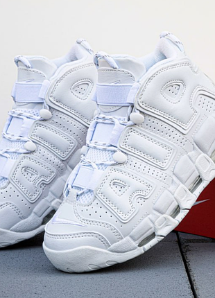 Кроссовки up tempo