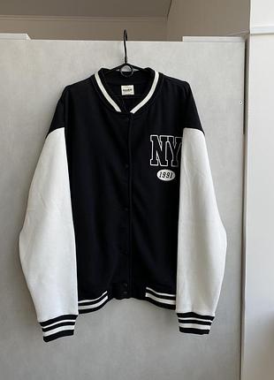 Бомбер чоловічий pull&bear