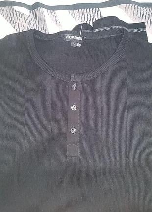 Суперский в рубчик на пуговочках лонгслив ,фирменный. formes.