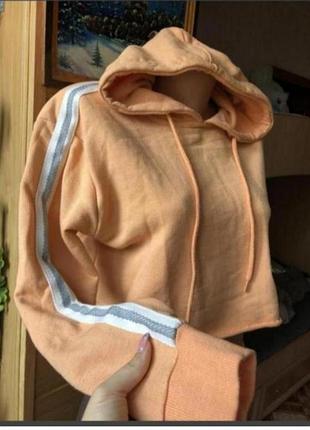 Укорочений худі