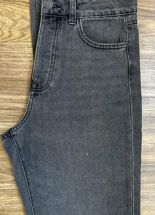 Джинси жіночі  stradivarius  висока посадка, широкі