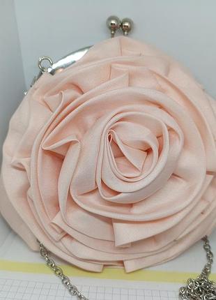 Нежная розовая сумочка с розой.
