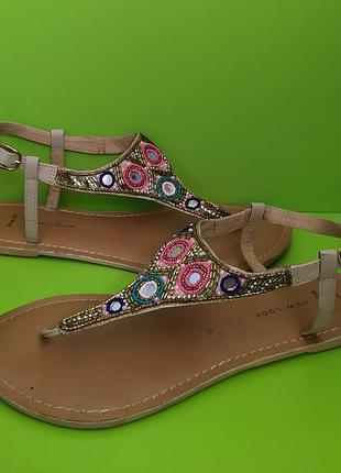 Босоніжки в'єтнамки сандалії з декором new look, 7/40