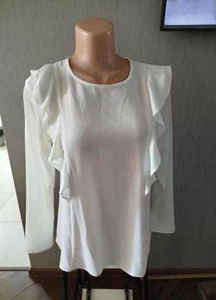 Блуза с рюшами