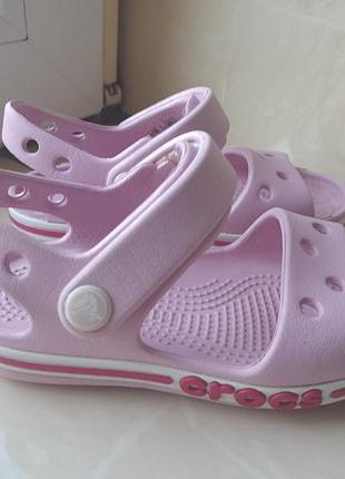 Сандалі для дівчинки, розмір 24-25, фірми crocs