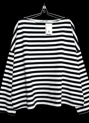 Качественный джемпер оверсайз в полоску из плотного хлопка р.18