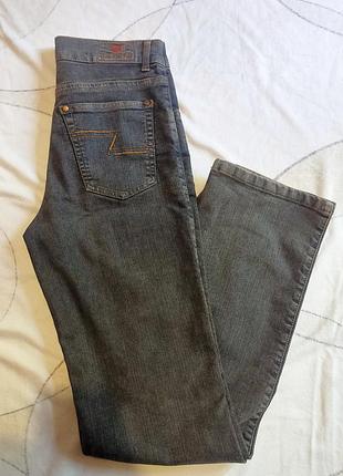 Прямі високі джинси jacky-o