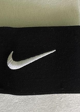 Nike напульсник