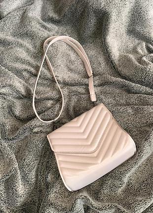 Стильна сумка кольору слонової кістки