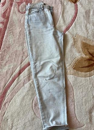 Світлі джинси мом фірми h&m