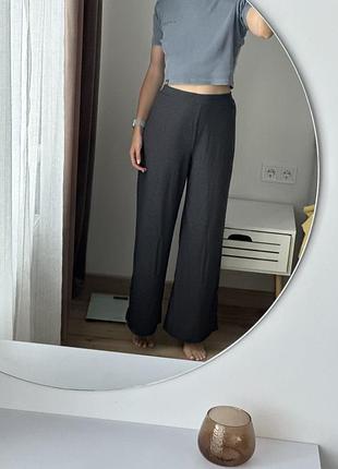 Трикотажні сірі вільні штани з високою посадкою