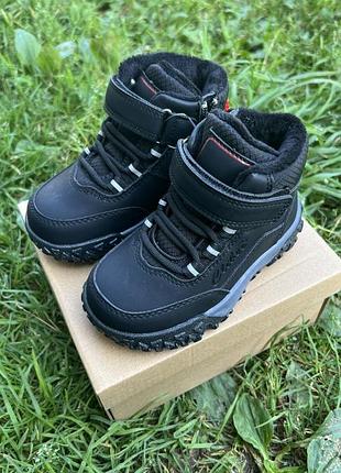 Черевички, в наявності 23,28