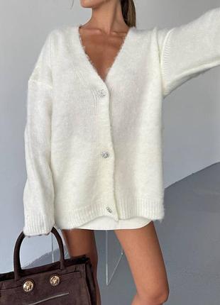 Пухнастий кардіган