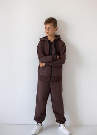 Базовий спортивний костюм 134-164