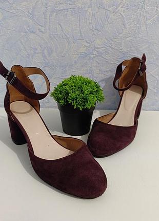 Туфлі жіночі замшеві з ремінцем бордові босоніжки р.39